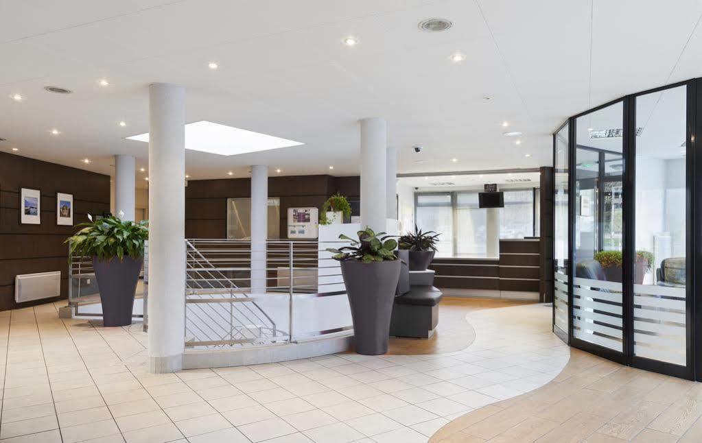 Appart Hotel Annecy Seynod Екстериор снимка