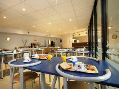 Appart Hotel Annecy Seynod Екстериор снимка